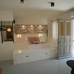 Axilleion Boutique 3*