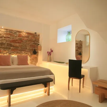 Konukevi Axilleion Boutique 3*