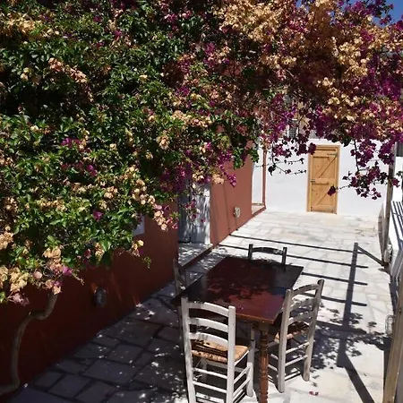 Axilleion Boutique Ermoupoli