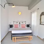 Axilleion Boutique Гостевой дом 3*