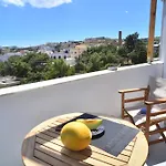 Konukevi Axilleion Boutique