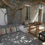 Axilleion Boutique 3* Ermoupoli