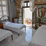 Axilleion Boutique Gæstehus 3*
