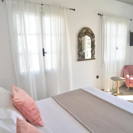 Axilleion Boutique בית הארחה ארמופוליס