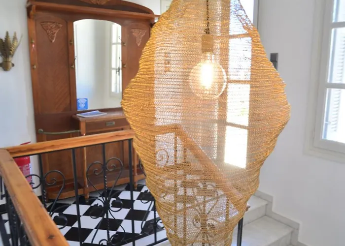 بيت ضيافة Axilleion Boutique