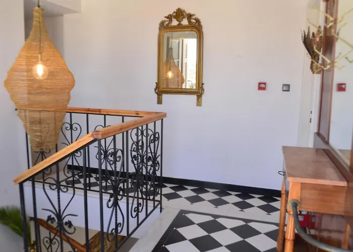 بيت ضيافة Axilleion Boutique